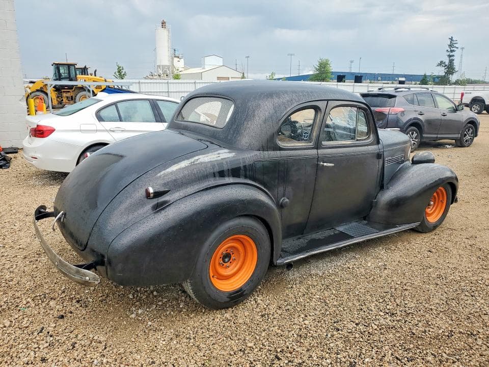 1939 CHEVROLET UK 3