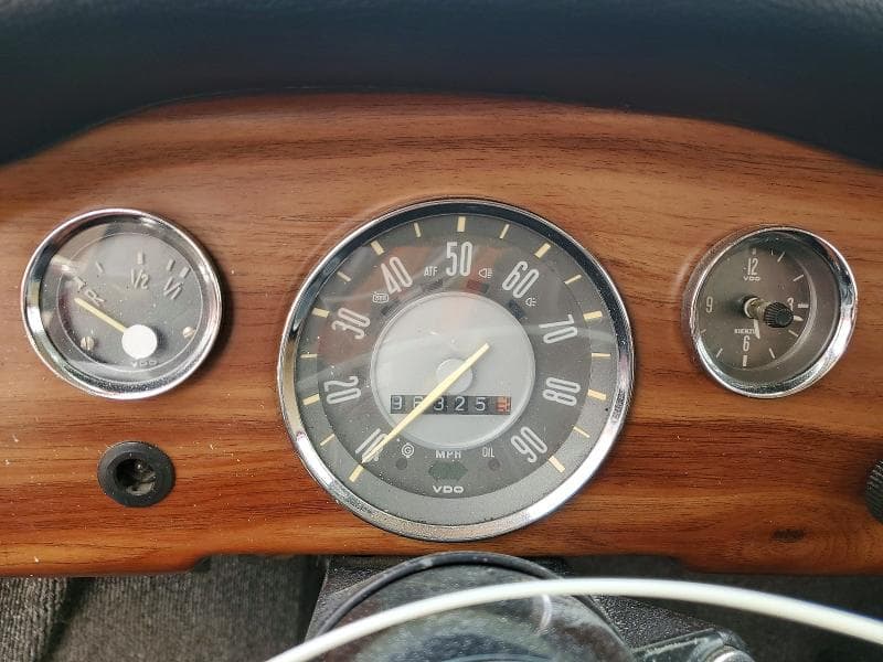 1970 VOLKSWAGEN KARMANN GHIA 9