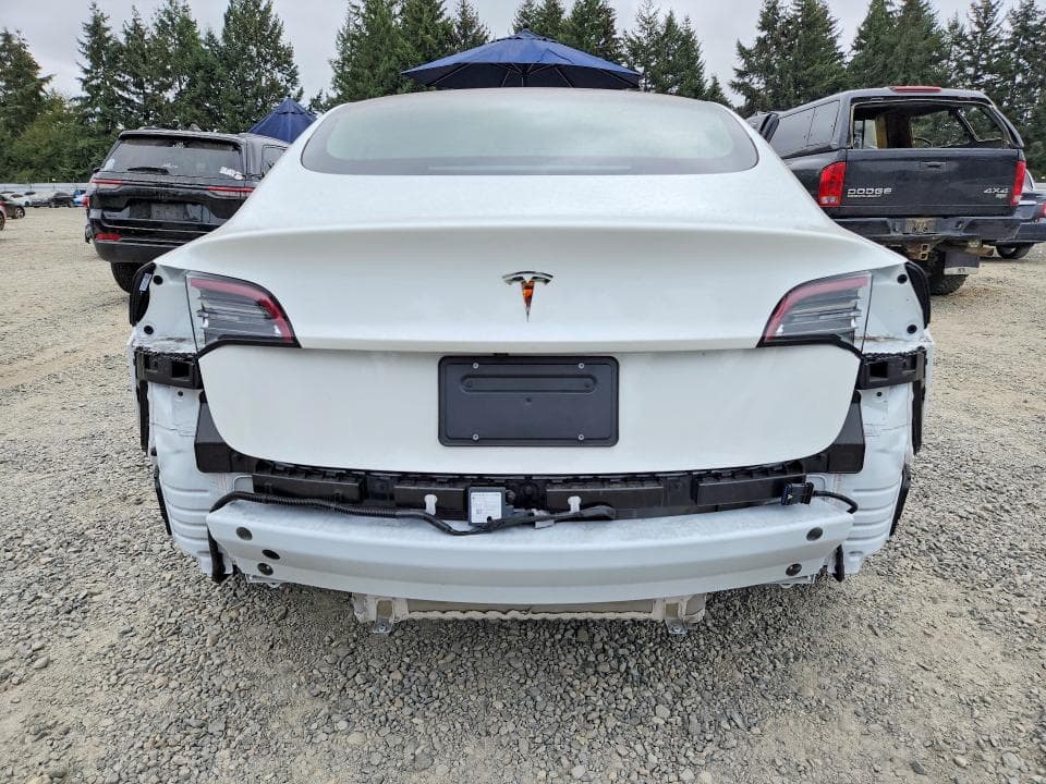 2023 TESLA MODEL 3 6