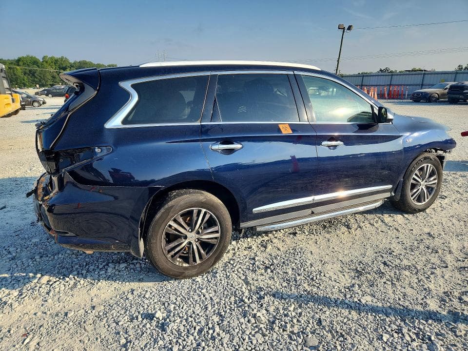 2017 INFINITI QX60 BASE 3