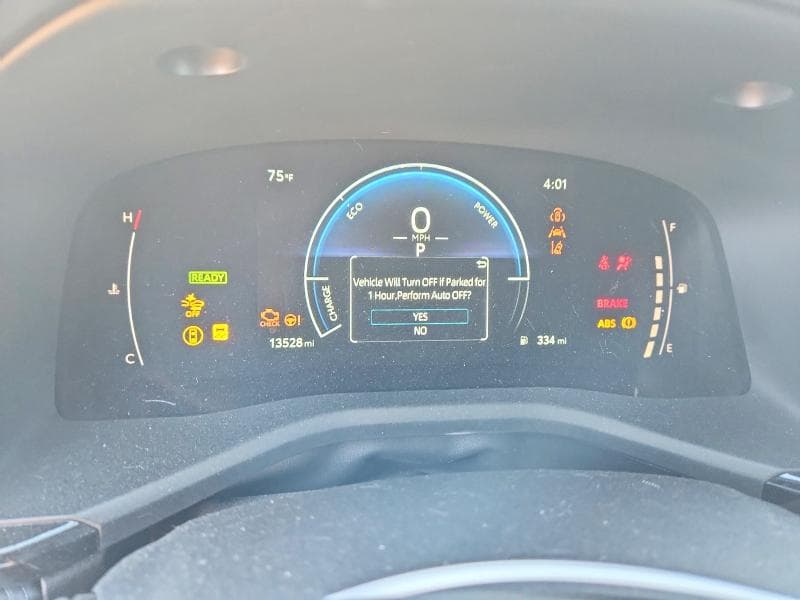 2025 TOYOTA CAMRY SE 9