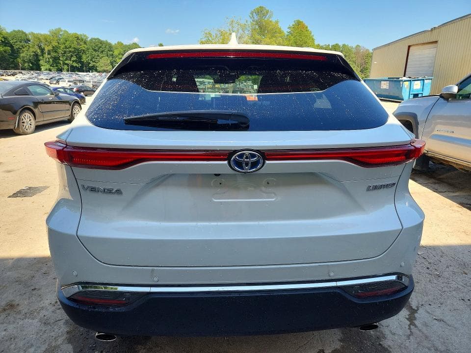 2024 TOYOTA VENZA LIMITED 6