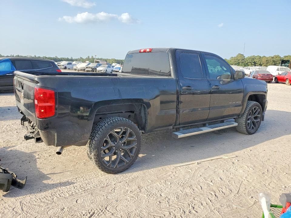 2017 CHEVROLET SILVERADO C1500 CUSTOM 3