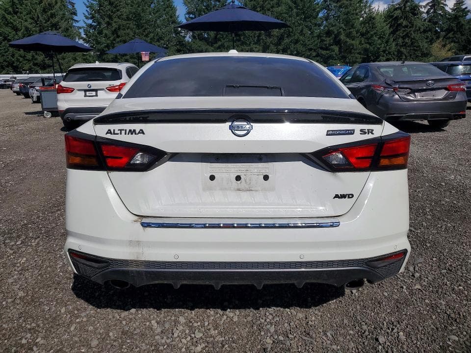 2022 NISSAN ALTIMA SR 6