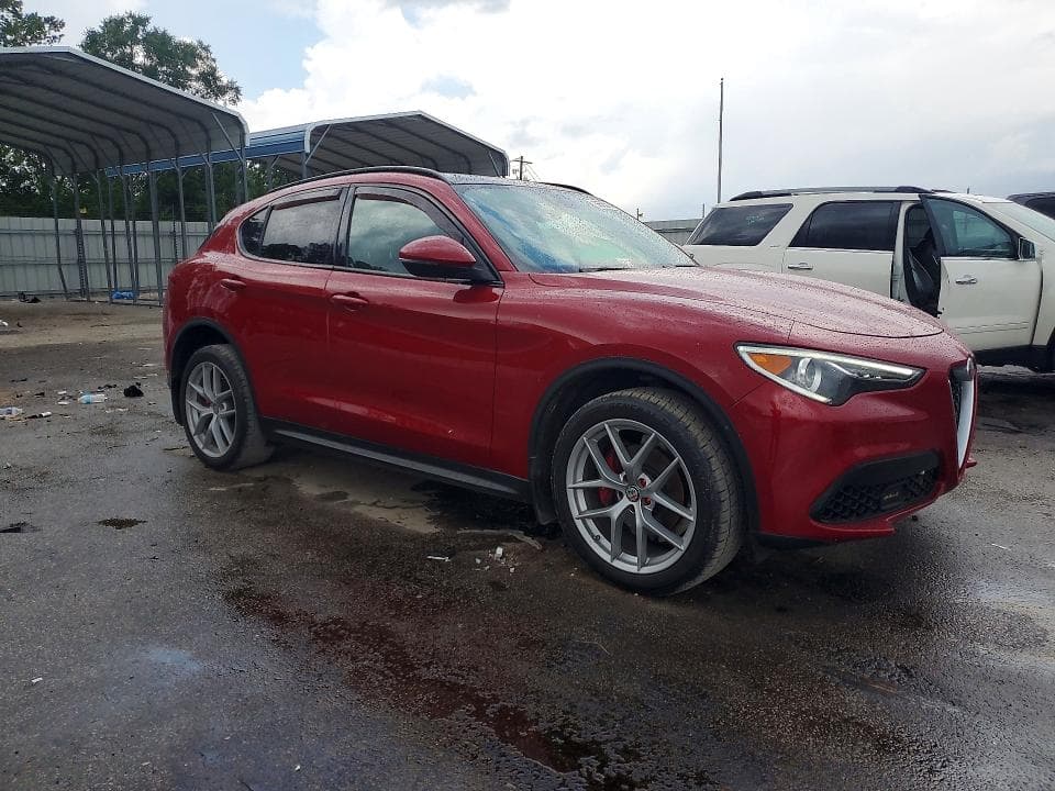 2018 ALFA ROMEO STELVIO TI SPORT 4