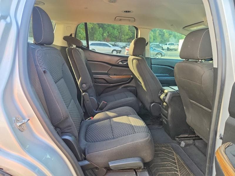 2018 GMC ACADIA SLE 11