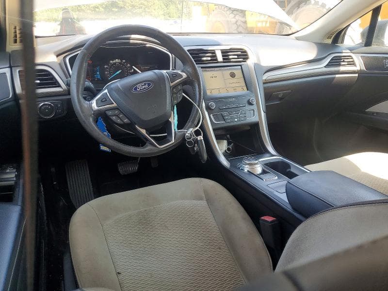 2019 FORD FUSION SE 8