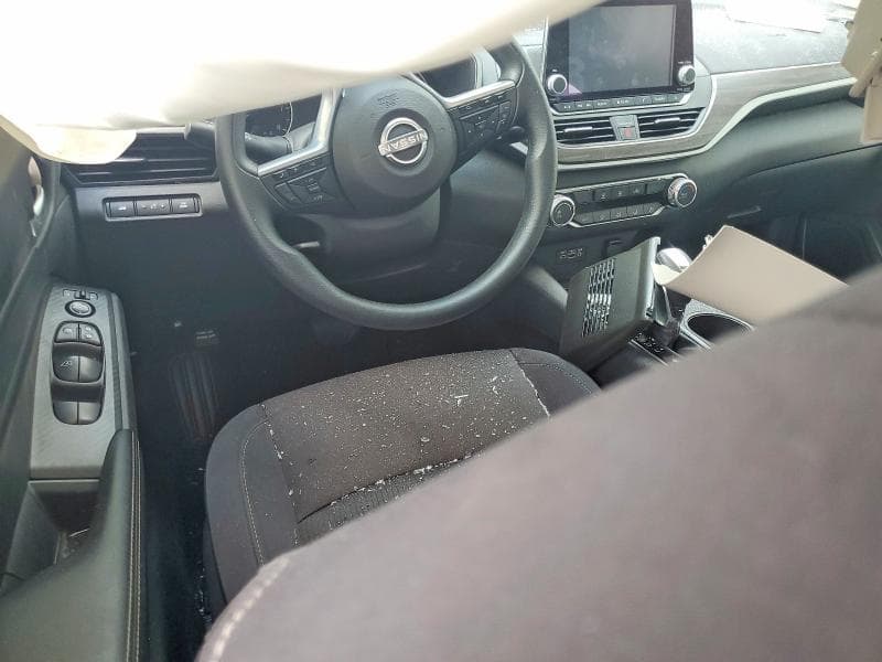 2025 NISSAN ALTIMA SV 8