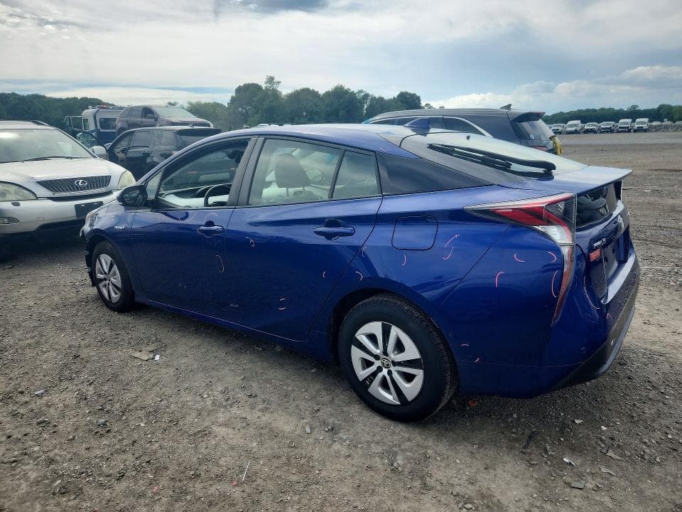 2017 TOYOTA PRIUS THREE 2