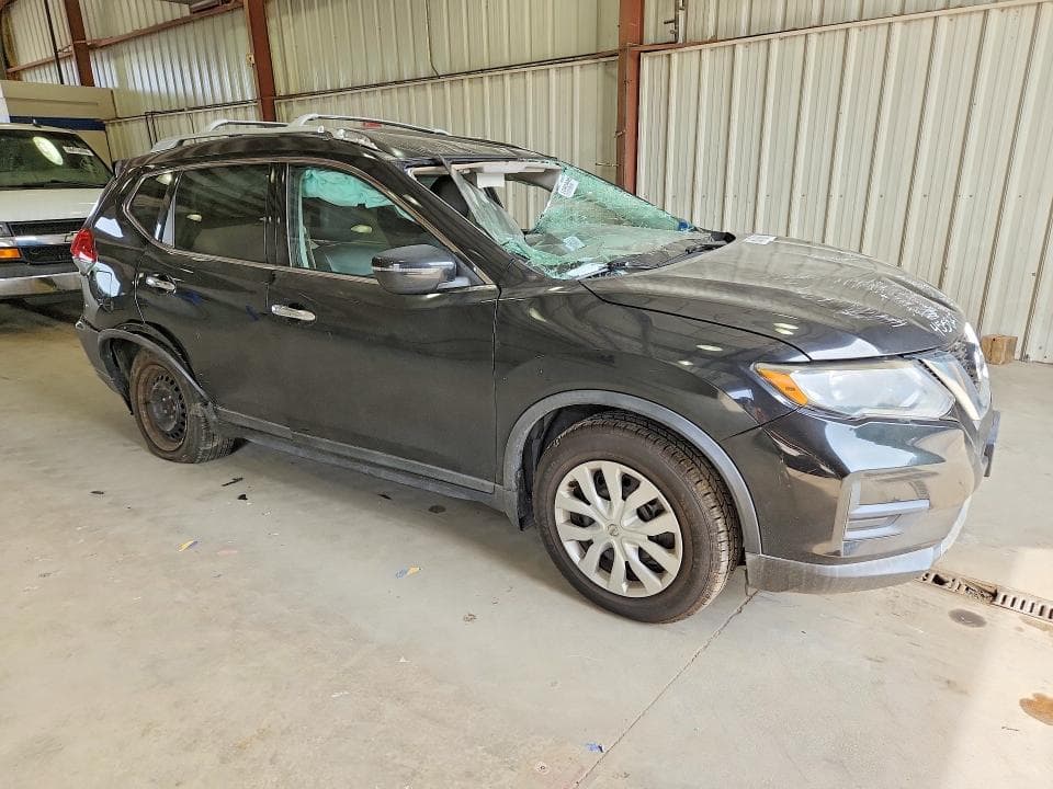 2017 NISSAN ROGUE S 4