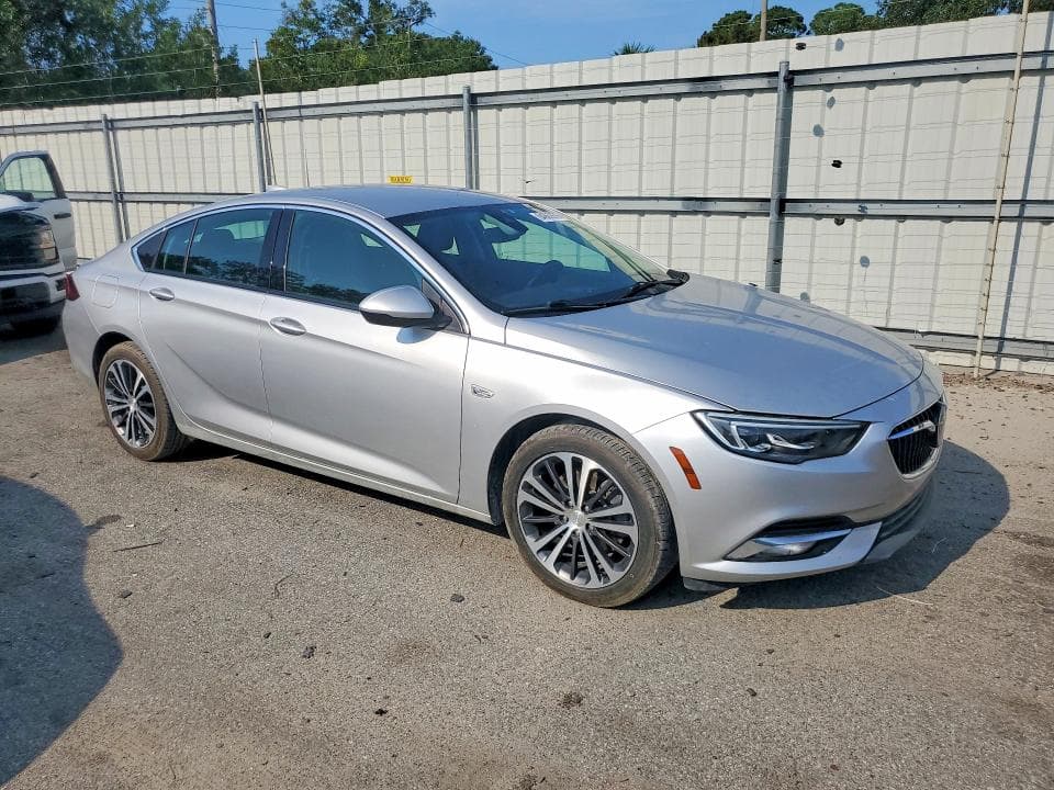 2018 BUICK REGAL ESSENCE 4