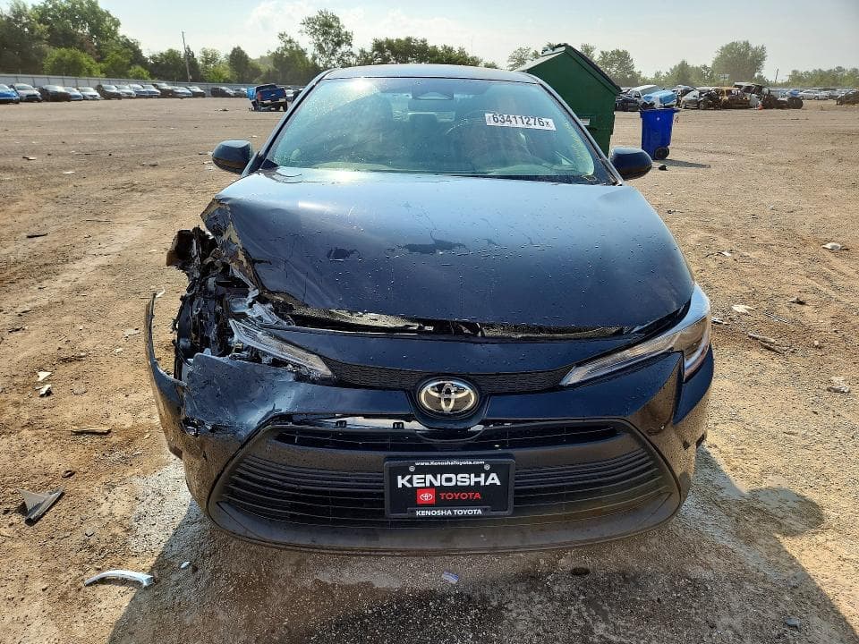 2026 TOYOTA COROLLA LE 5