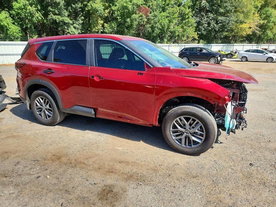 2026 NISSAN ROGUE S 4