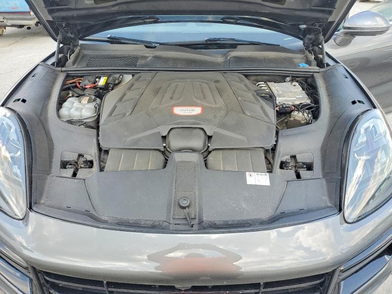 2019 PORSCHE CAYENNE TURBO 12