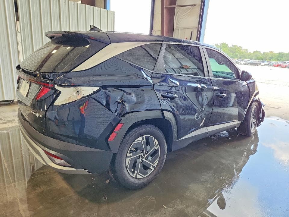 2026 HYUNDAI TUCSON BLUE SE 3