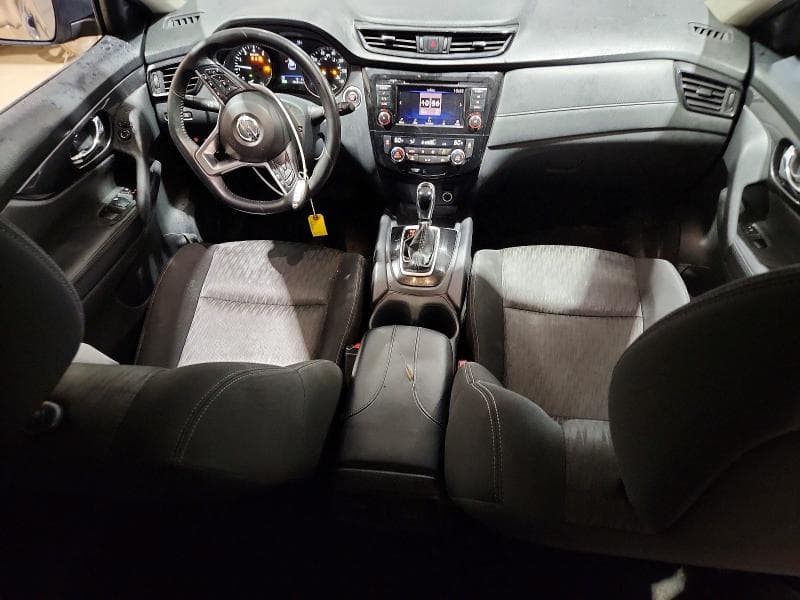 2020 NISSAN ROGUE SV 8