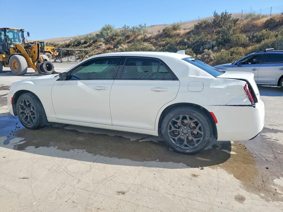 2021 CHRYSLER 300 TOURING 2