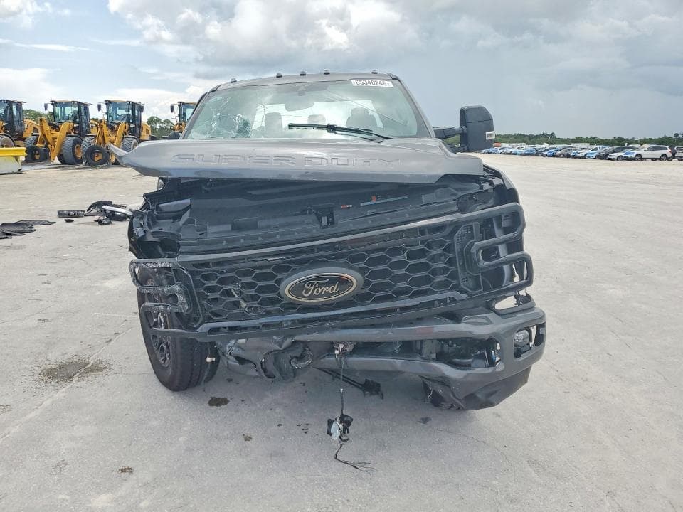 2026 FORD F250 SUPER DUTY 5