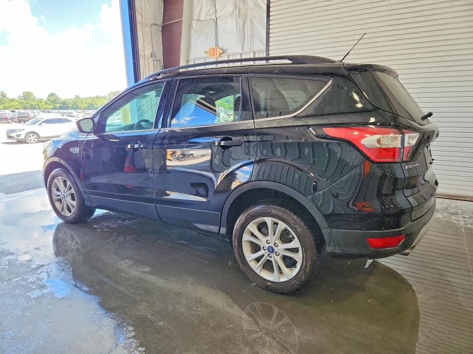 2017 FORD ESCAPE SE 2