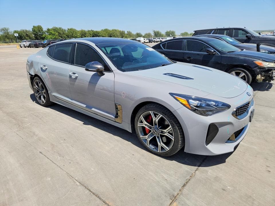 2019 KIA STINGER GT1 4
