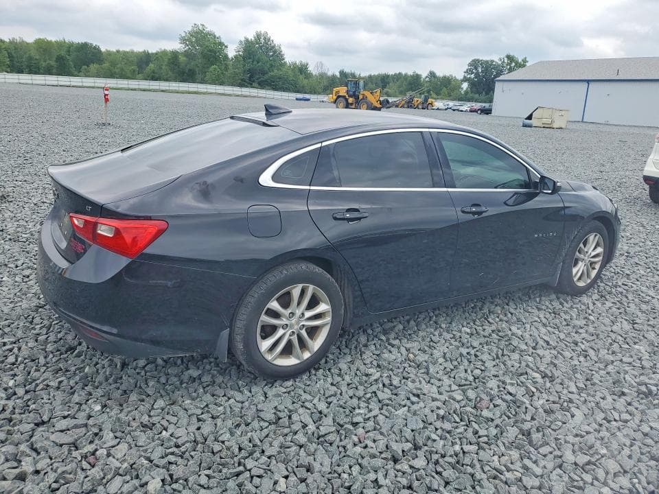 2017 CHEVROLET MALIBU LT 3