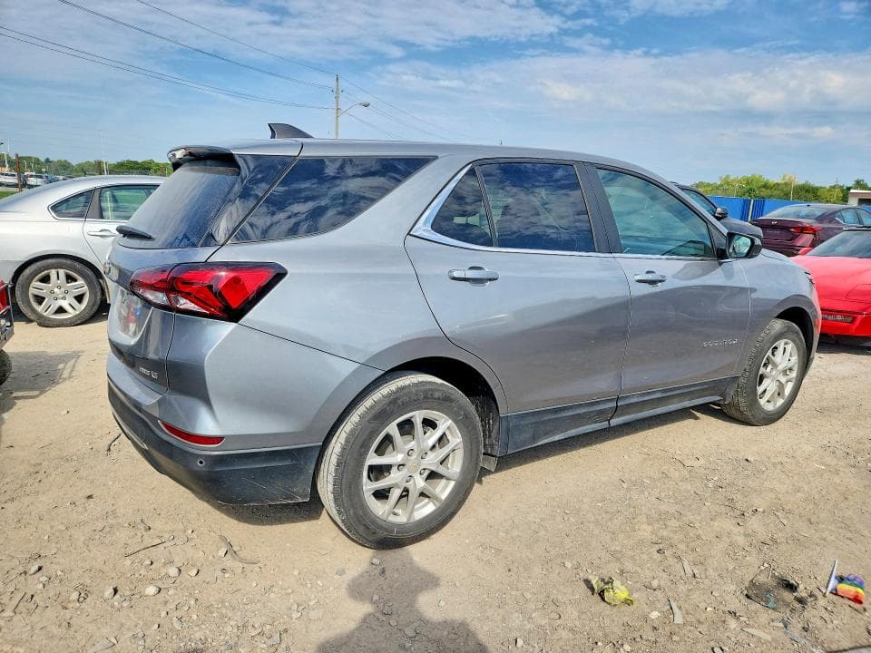 2023 CHEVROLET EQUINOX LT 3