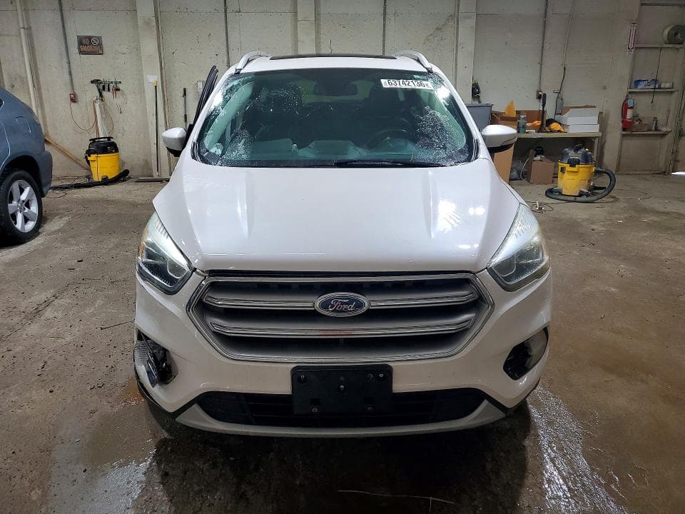 2017 FORD ESCAPE TITANIUM 5