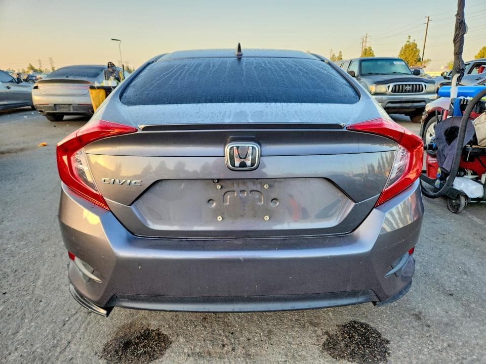 2018 HONDA CIVIC EX 6