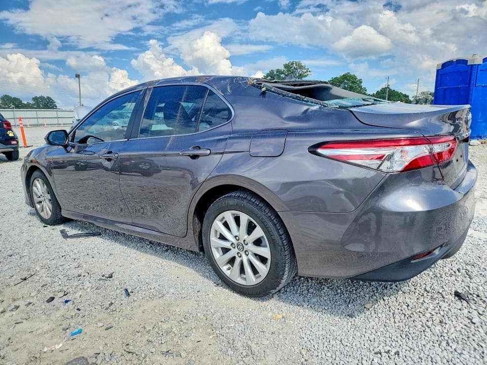 2020 TOYOTA CAMRY LE 2
