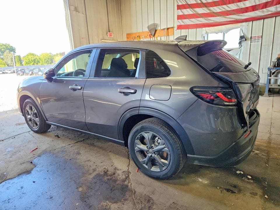 2027 HONDA HR-V LX 2