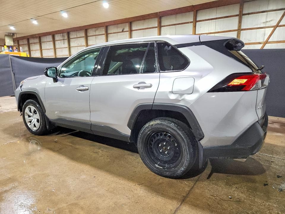 2023 TOYOTA RAV4 LE 2