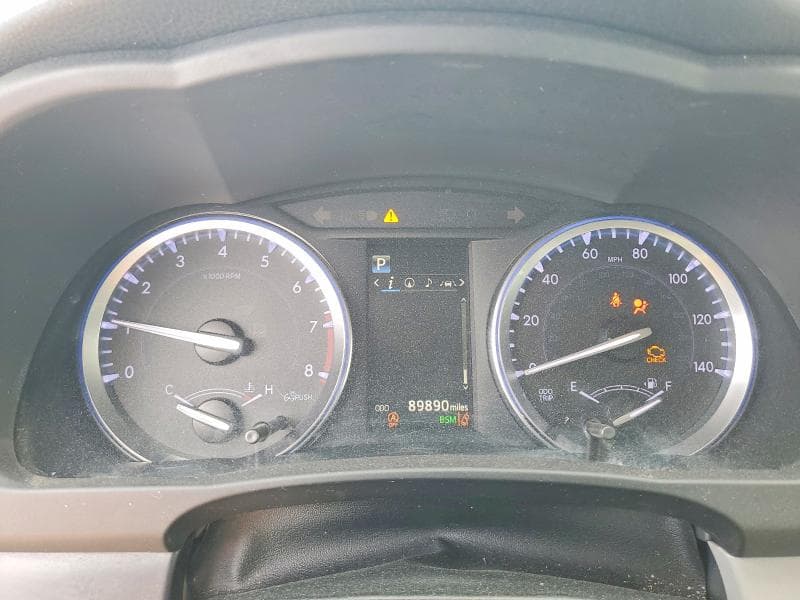 2018 TOYOTA HIGHLANDER XLE 9
