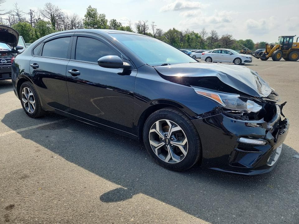 2021 KIA FORTE LXS 4