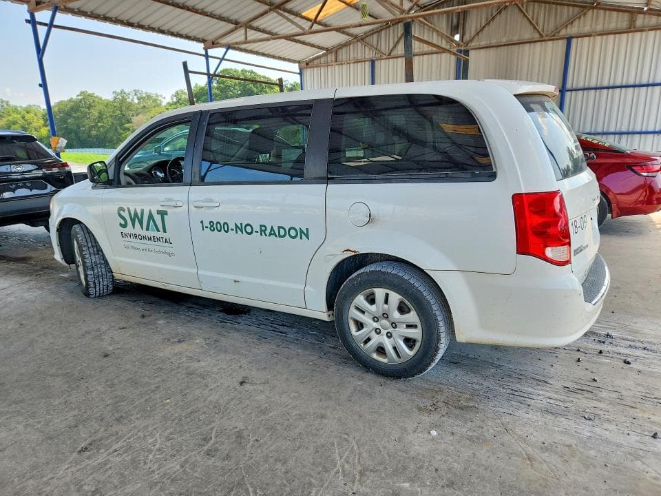 2018 DODGE GRAND CARAVAN SE 2