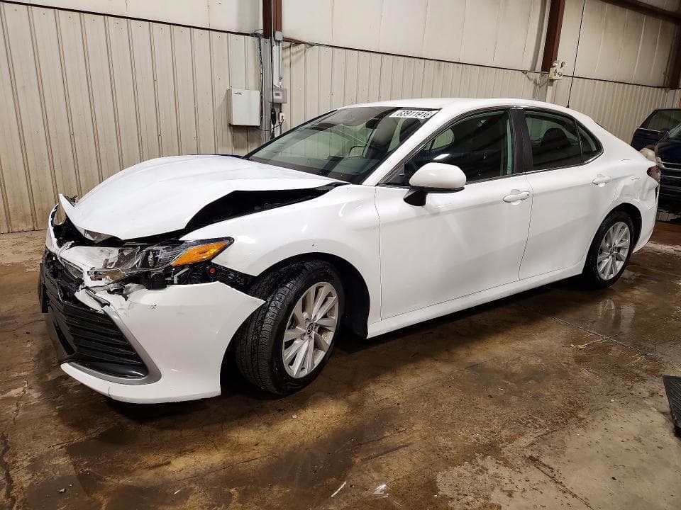 2021 TOYOTA CAMRY LE - 1