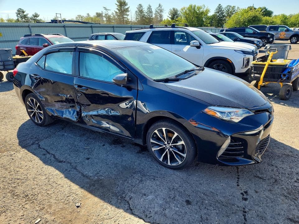 2019 TOYOTA COROLLA XSE 4