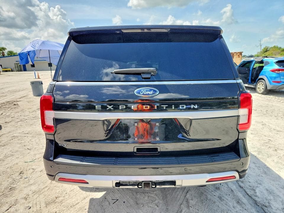 2024 FORD EXPEDITION XLT 6
