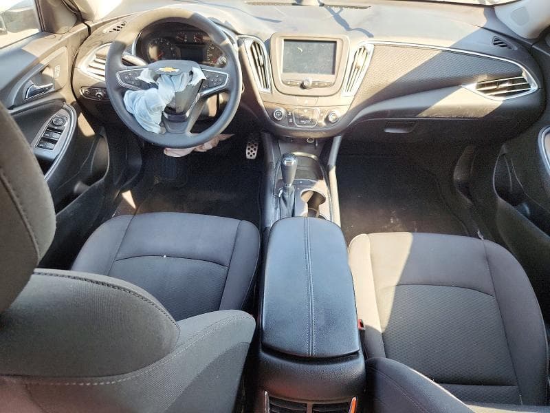 2017 CHEVROLET MALIBU LT 8