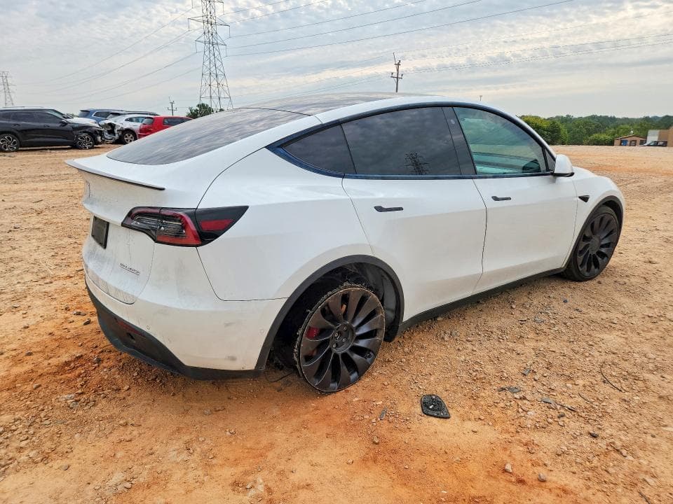 2020 TESLA MODEL Y 3