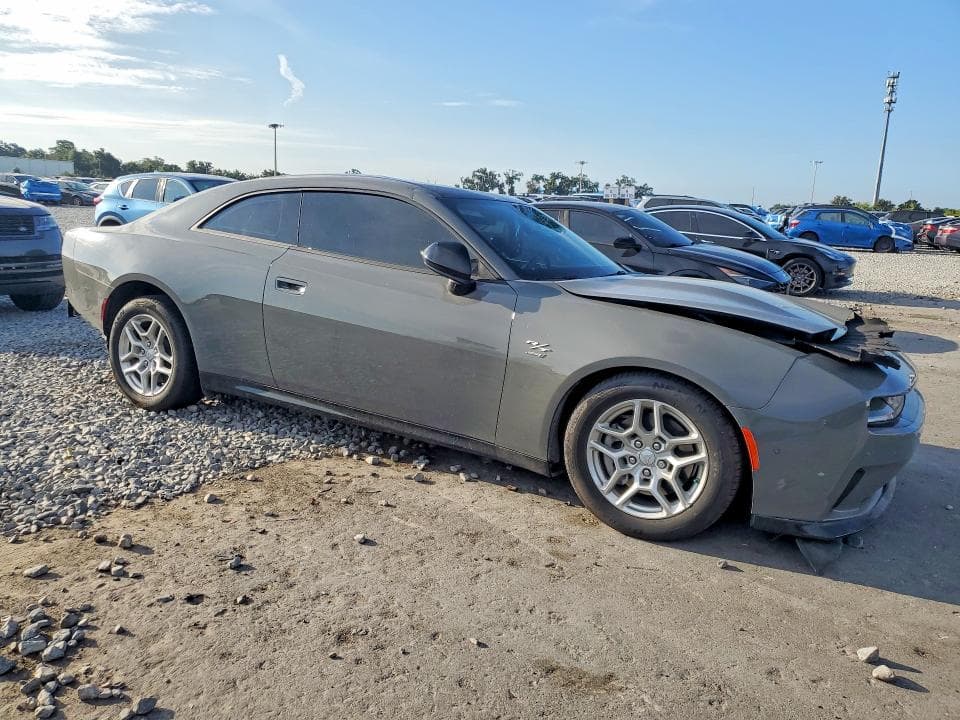 2025 DODGE CHARGER DAYTONA R/T 4