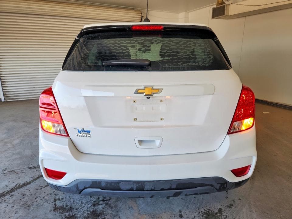 2018 CHEVROLET TRAX LS 6