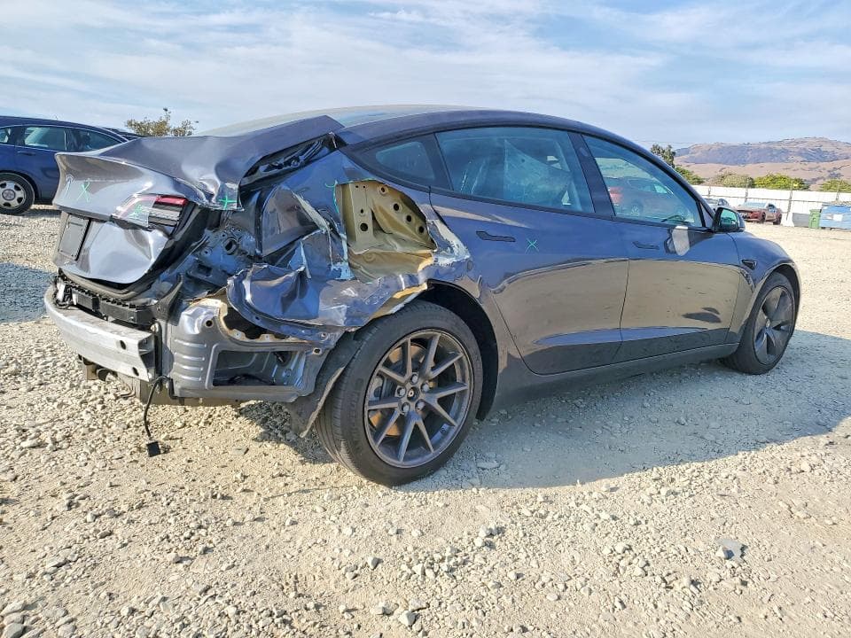 2021 TESLA MODEL 3 3
