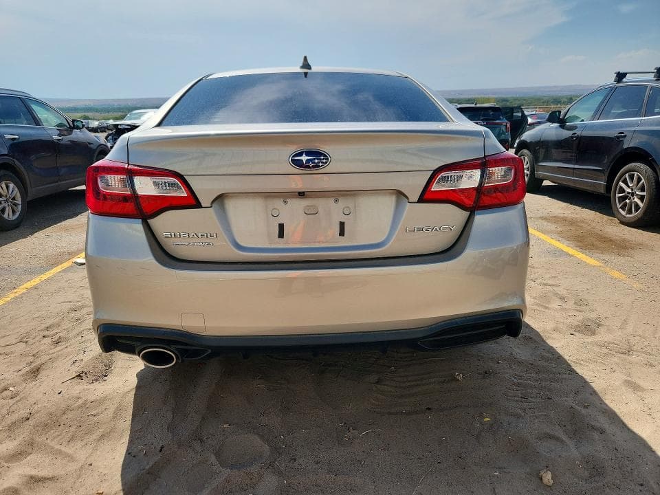 2018 SUBARU LEGACY 2.5I PREMIUM 6