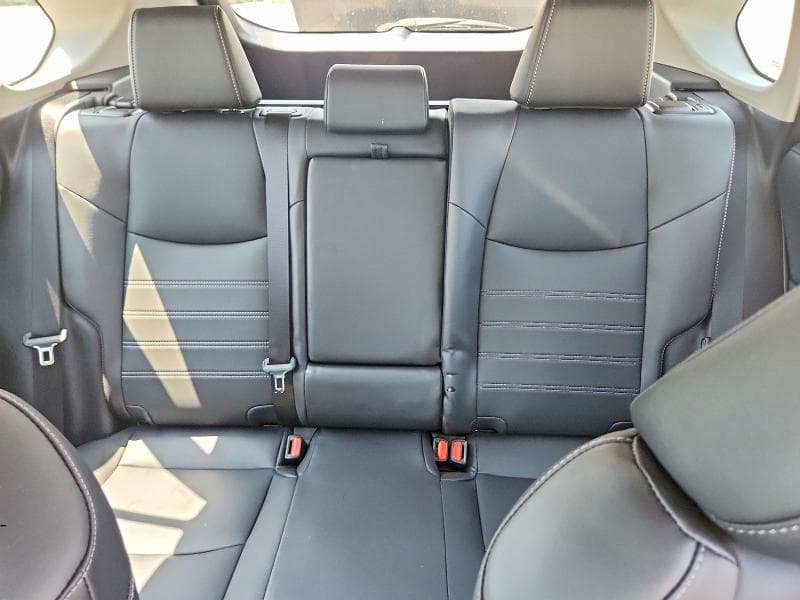 2025 TOYOTA RAV4 XLE PREMIUM 10