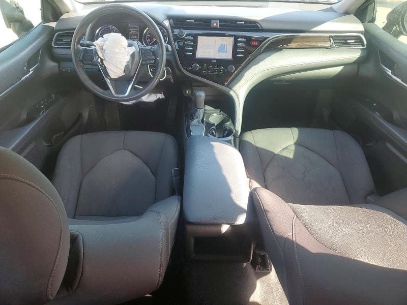 2020 TOYOTA CAMRY LE 8