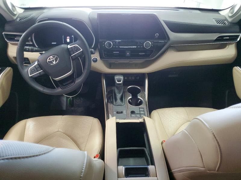 2025 TOYOTA HIGHLANDER HYBRID LIMITED 8