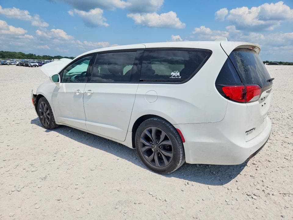 2018 CHRYSLER PACIFICA TOURING PLUS 2