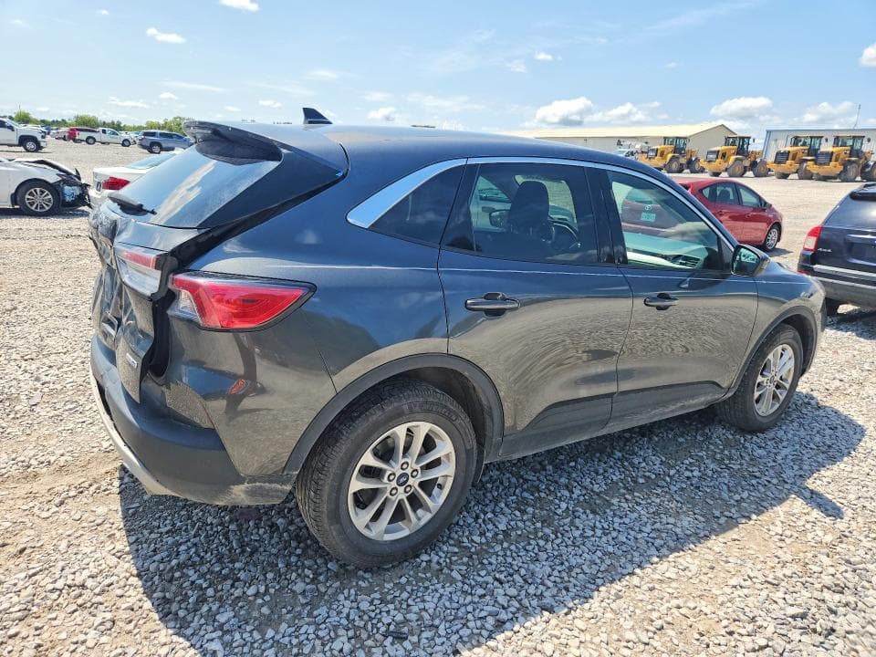 2020 FORD ESCAPE SE 3
