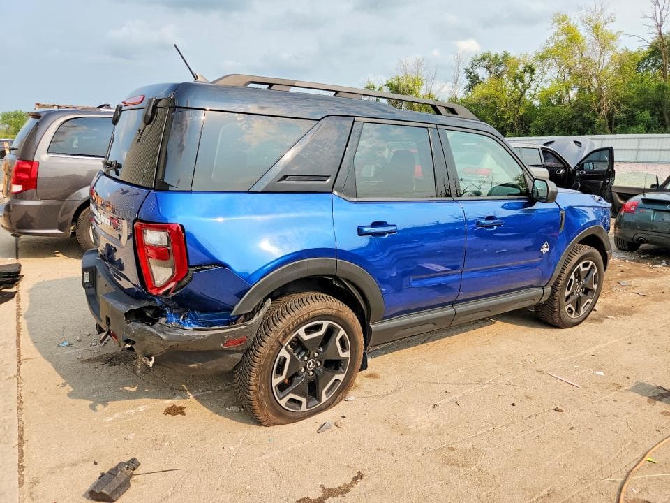 2023 FORD BRONCO SPORT OUTER BANKS 3