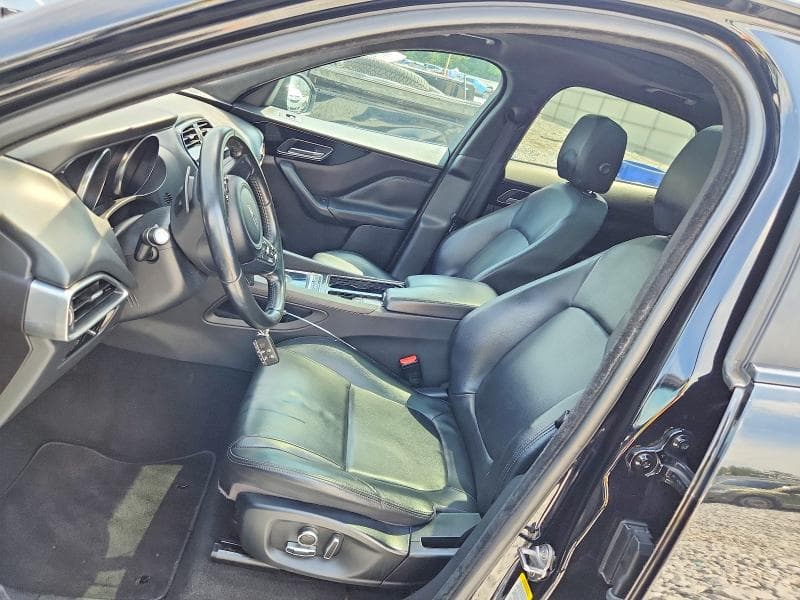2020 JAGUAR F-PACE PREMIUM 7